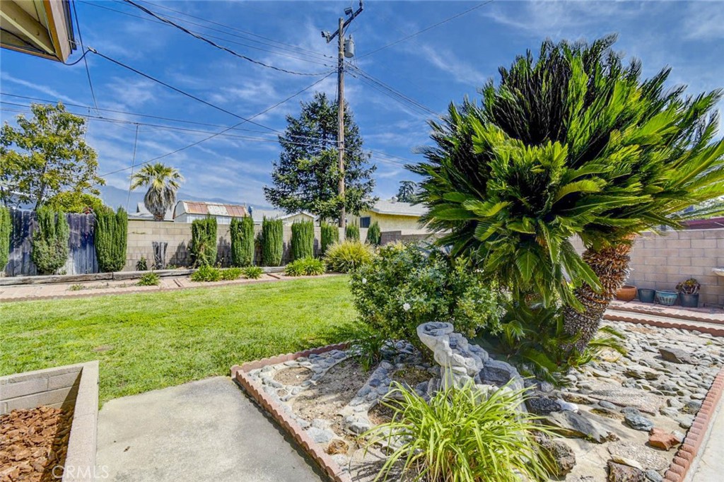 13030 Larrera Street