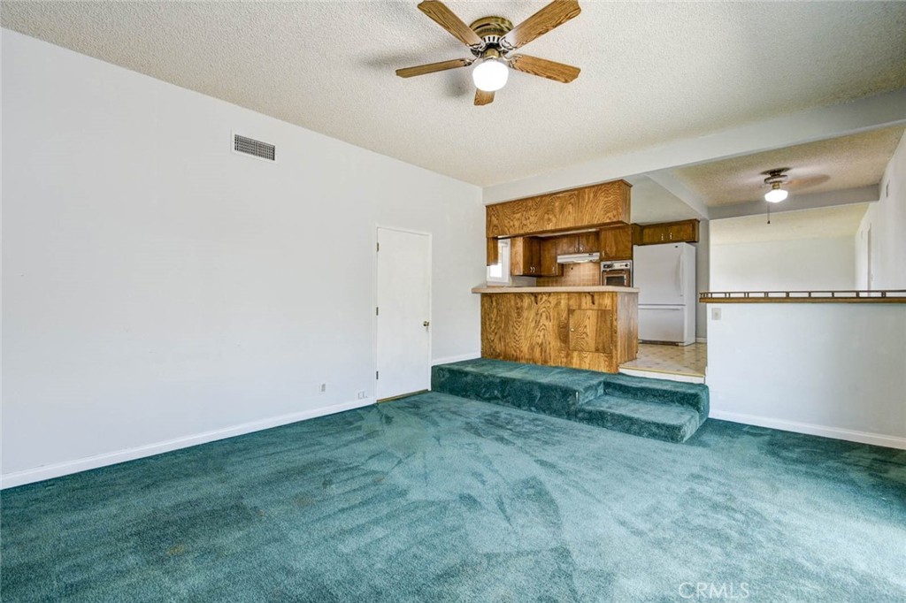 13030 Larrera Street