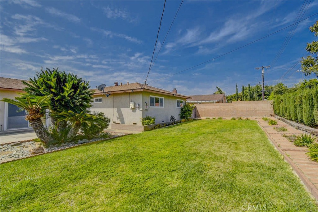 13030 Larrera Street