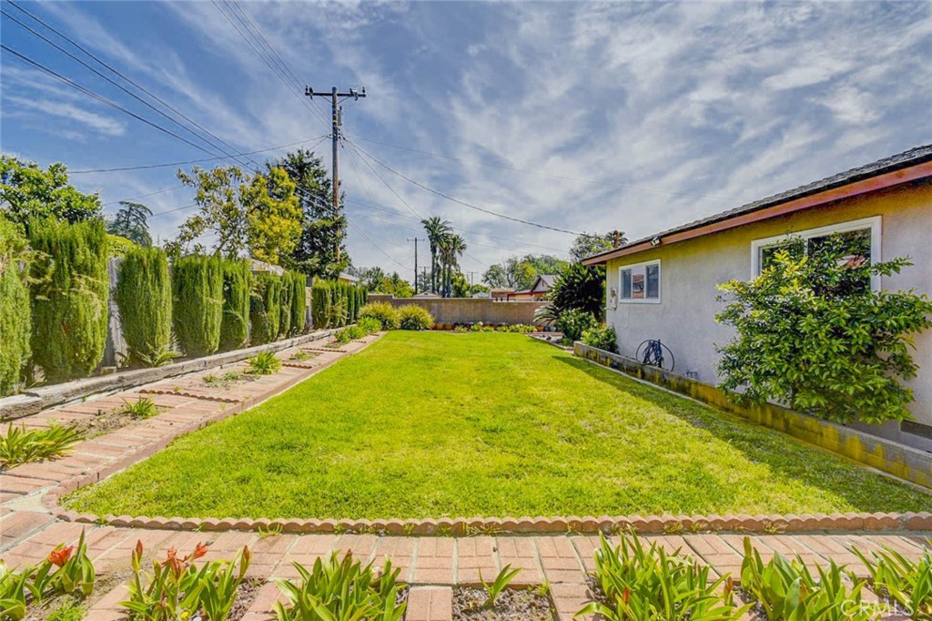 13030 Larrera Street