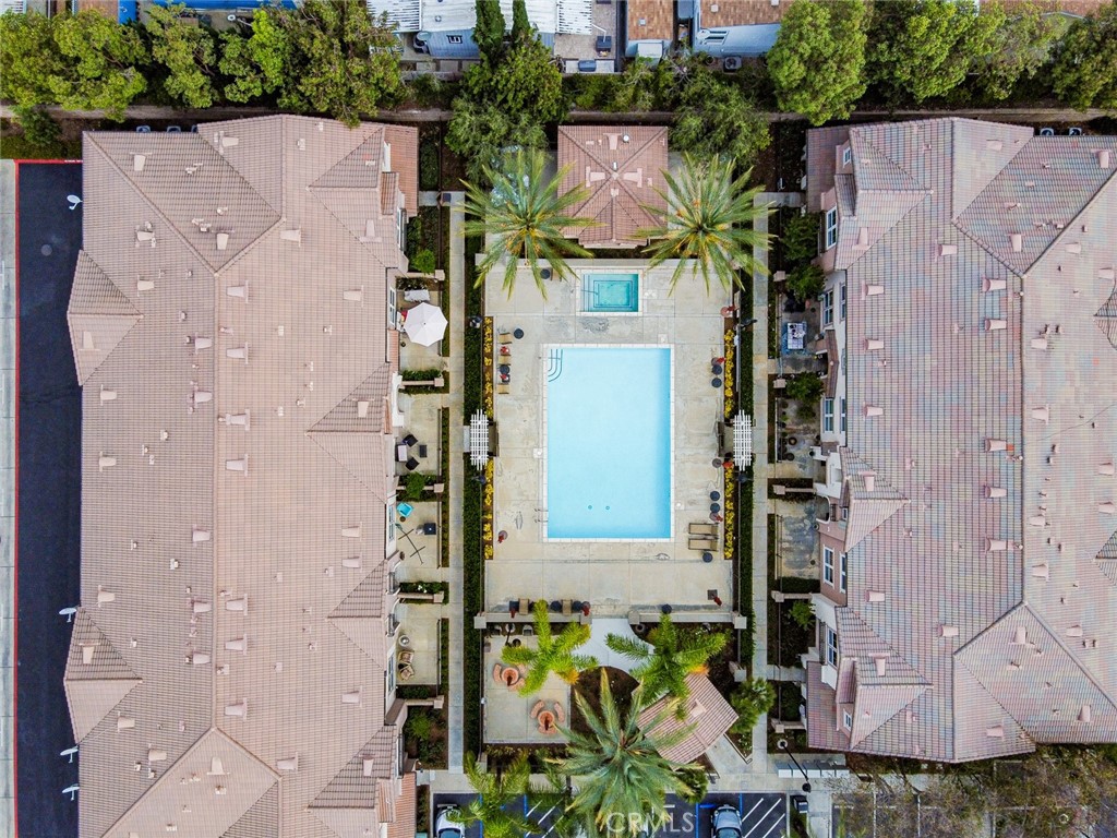 1487 Florence Court