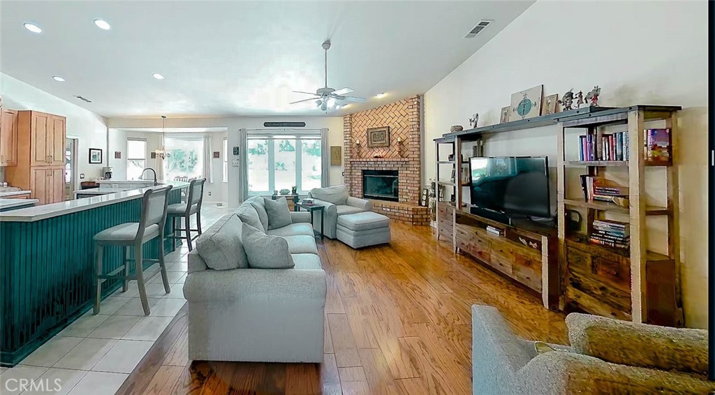 13634 Oak Mesa Drive