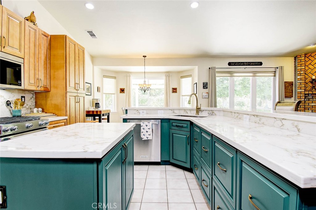 13634 Oak Mesa Drive