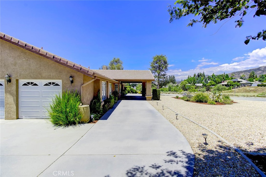 13634 Oak Mesa Drive