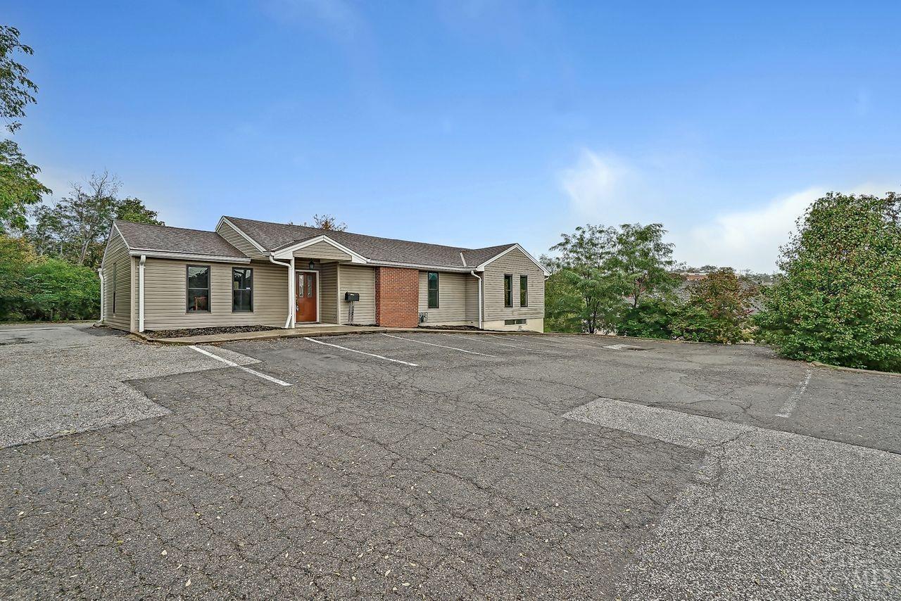10587 Road