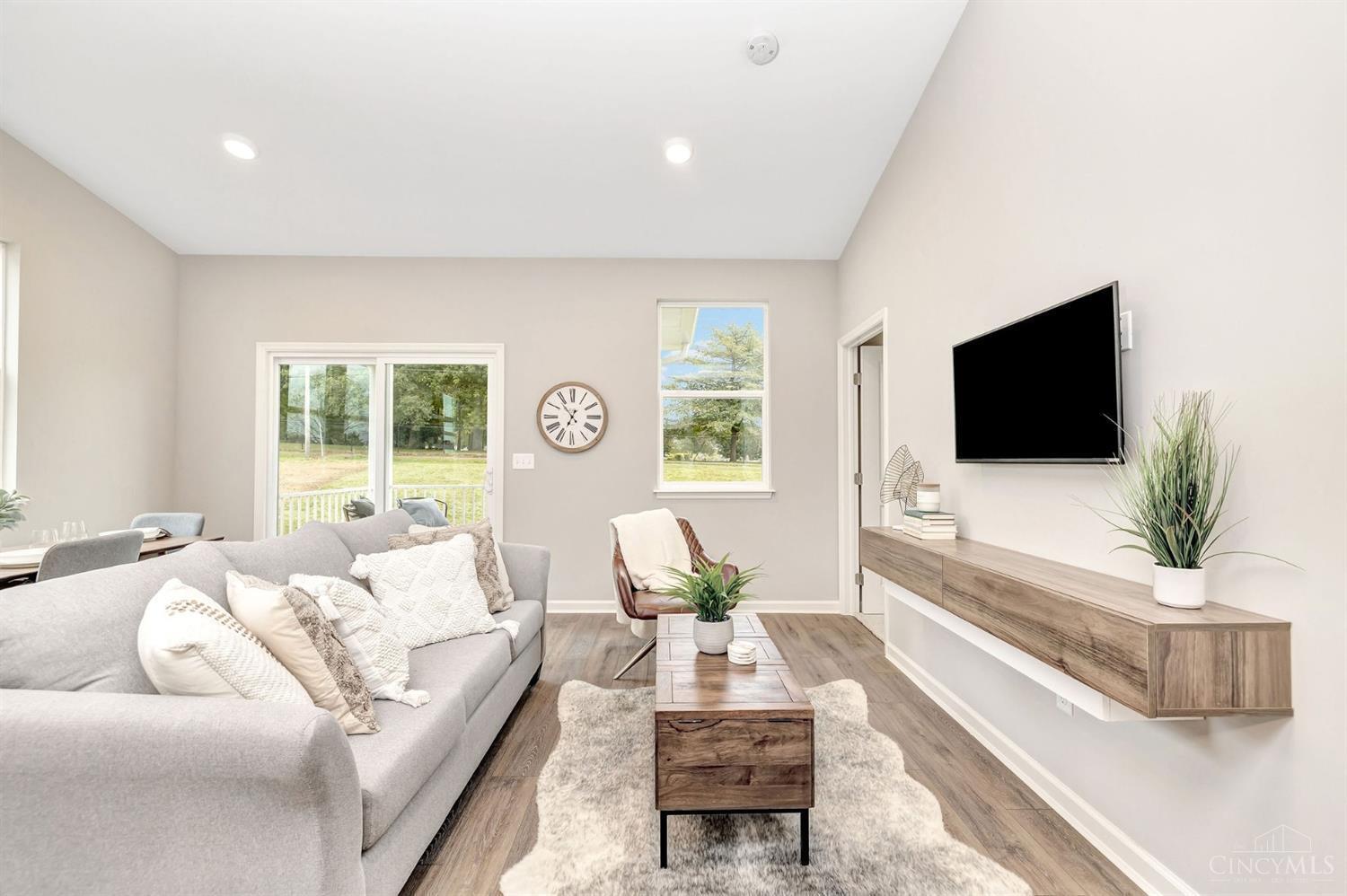 5005 Garden Grove Lane