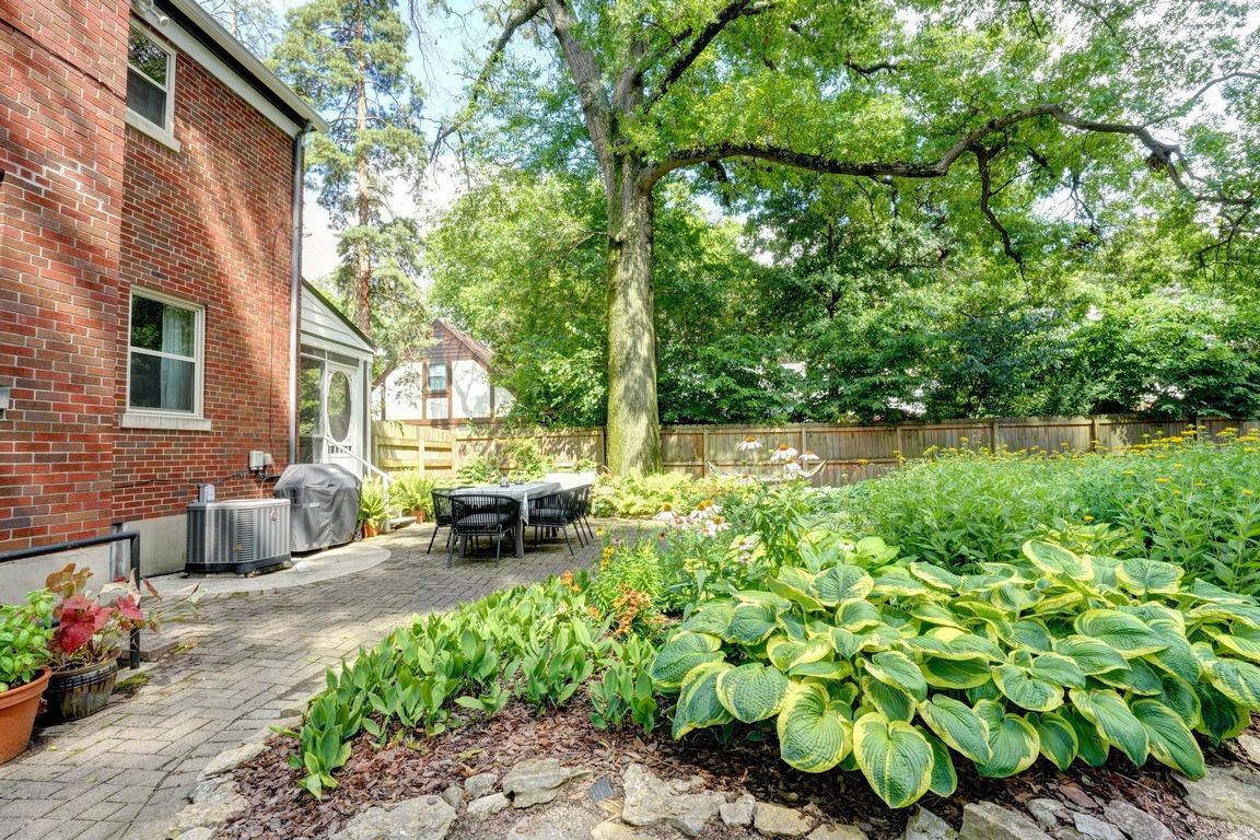 1203 Wionna Avenue