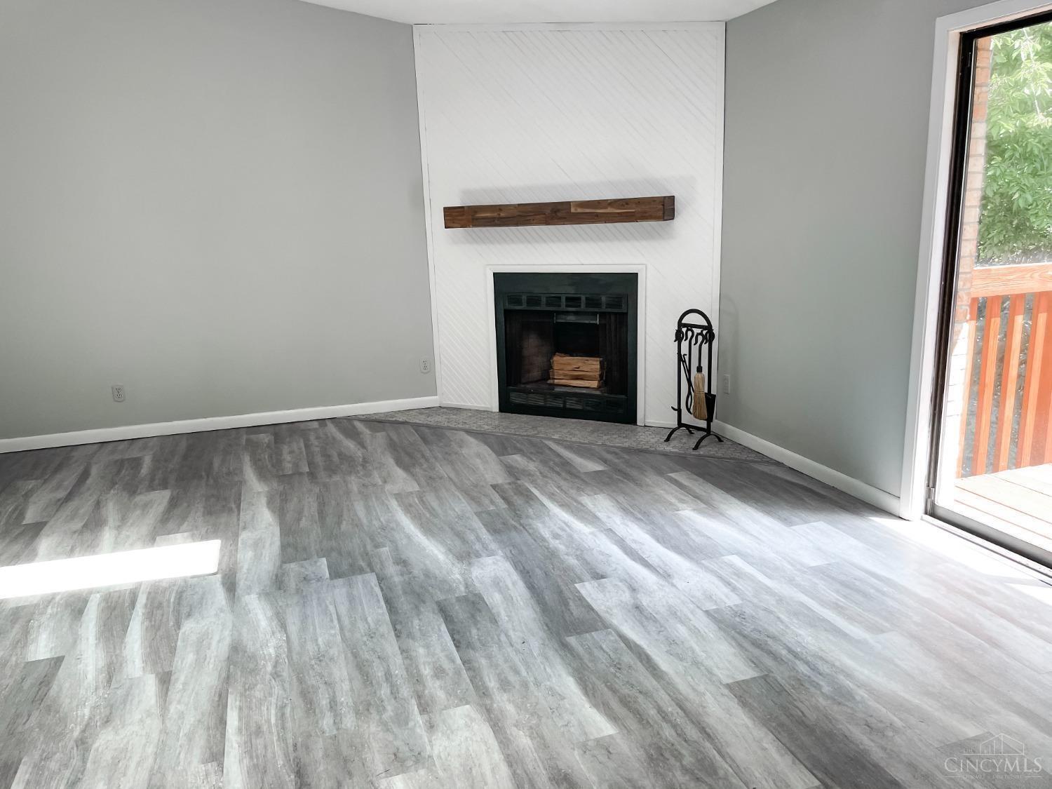 9564 Woodland Hills Drive