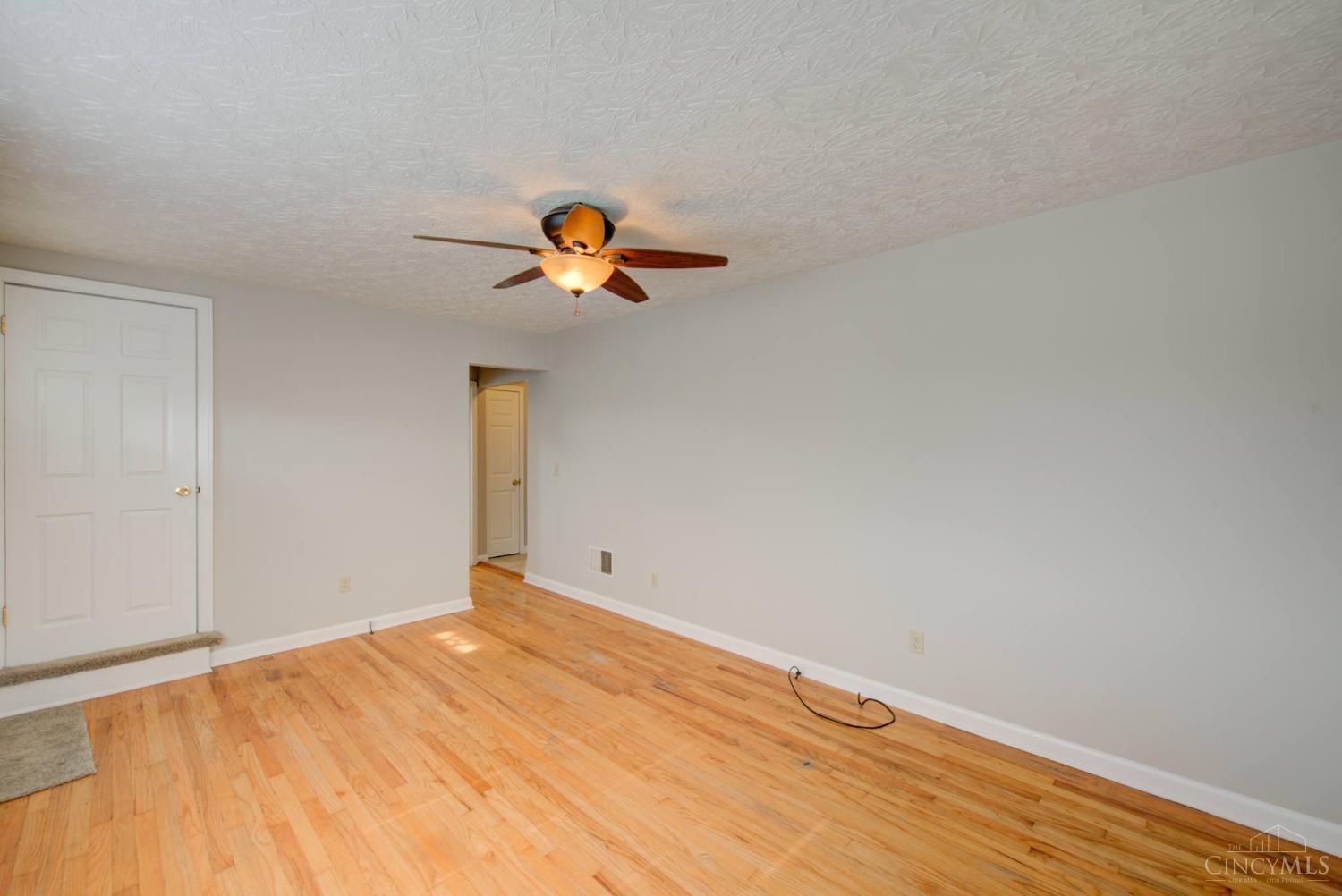 1725 Grand Avenue