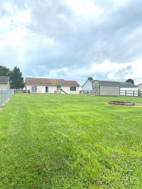 318 Dakin Chapel Road