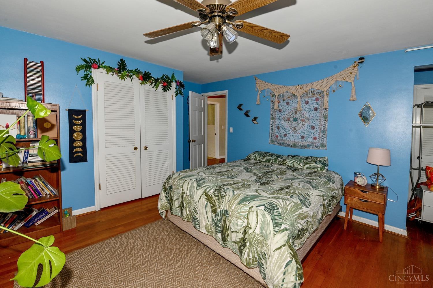 6322 Dawes Lane