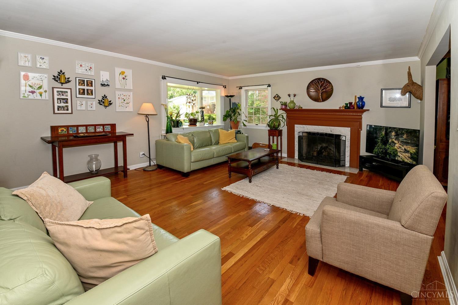 6322 Dawes Lane