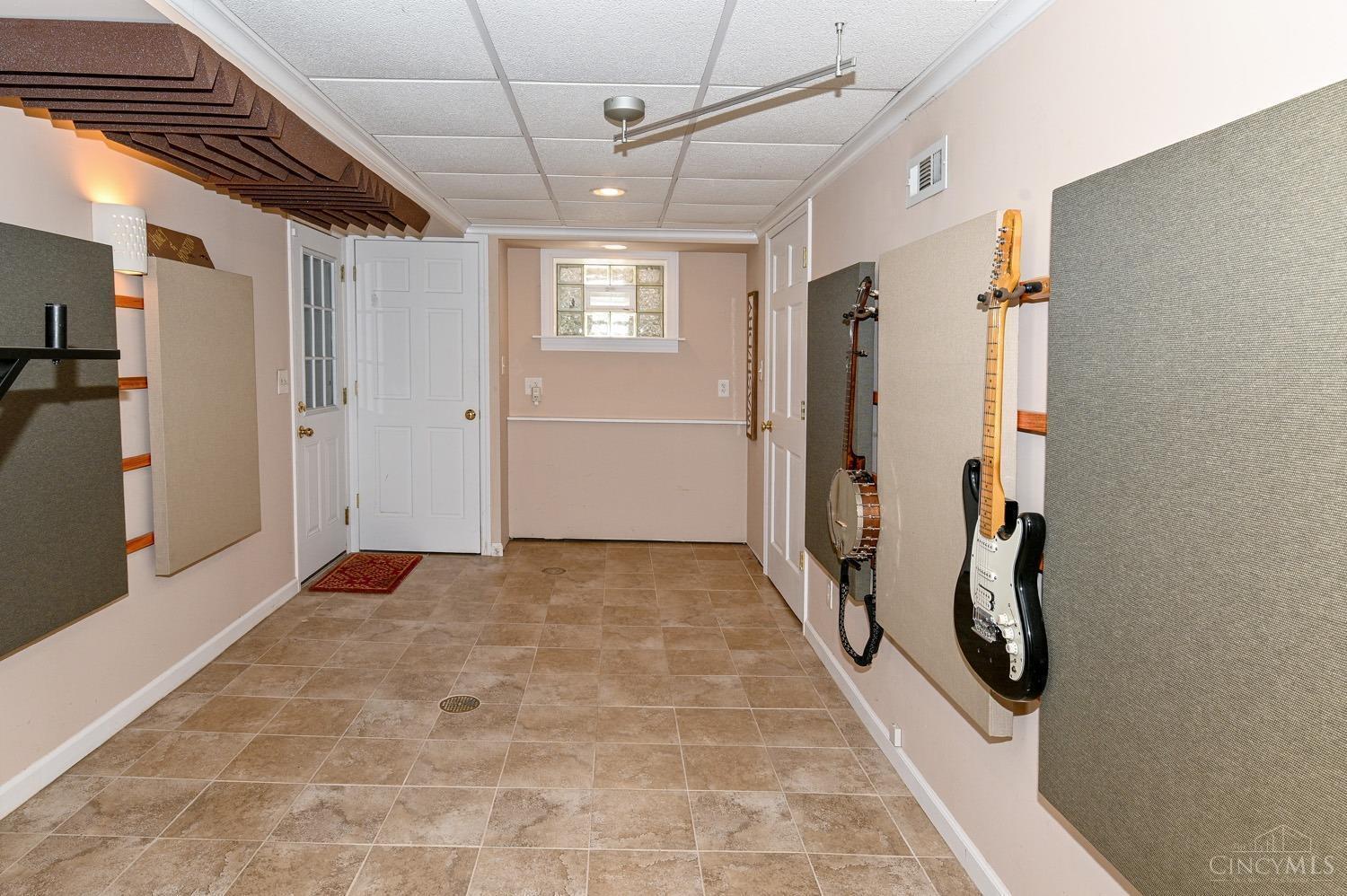 6322 Dawes Lane