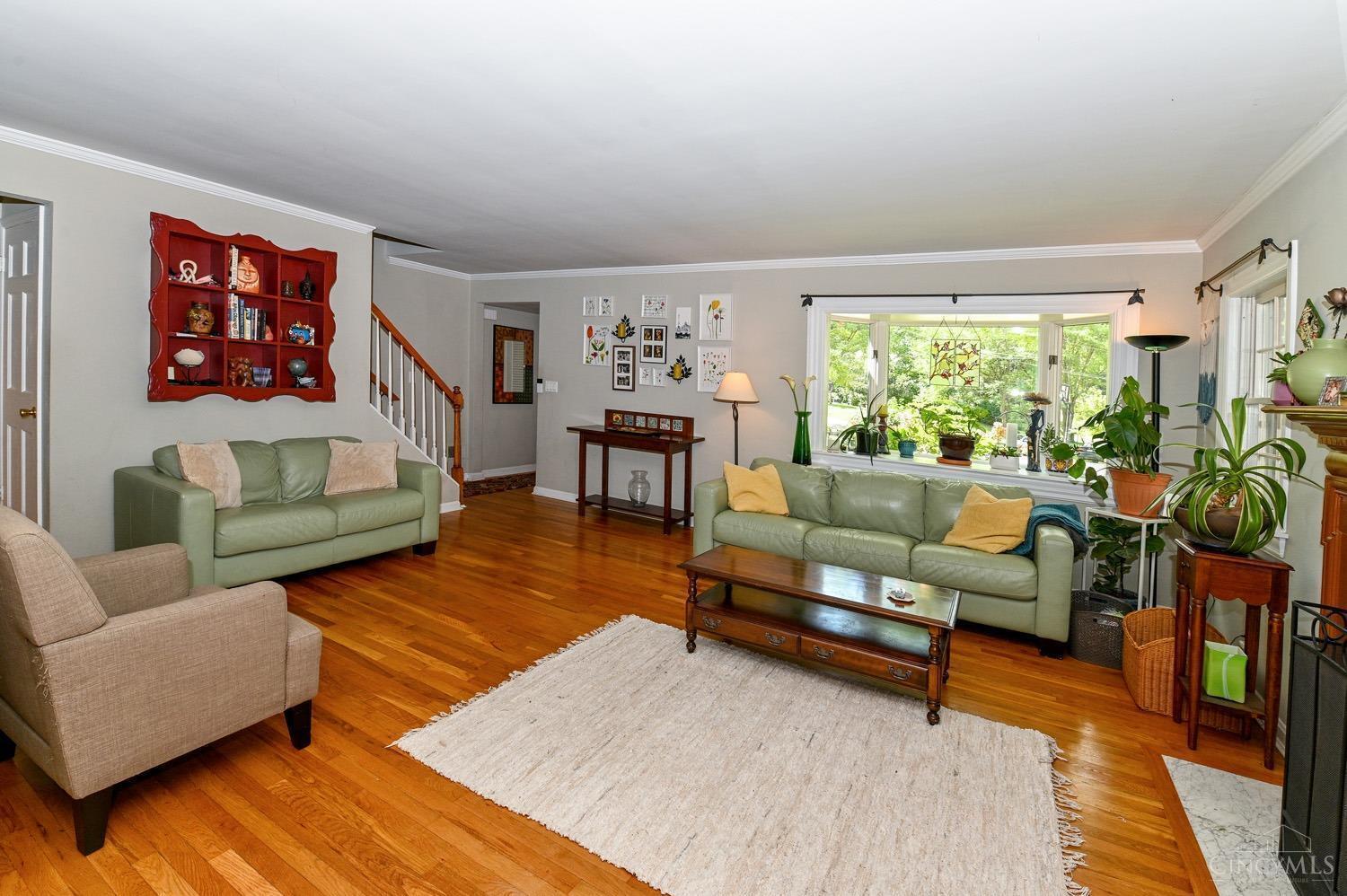 6322 Dawes Lane