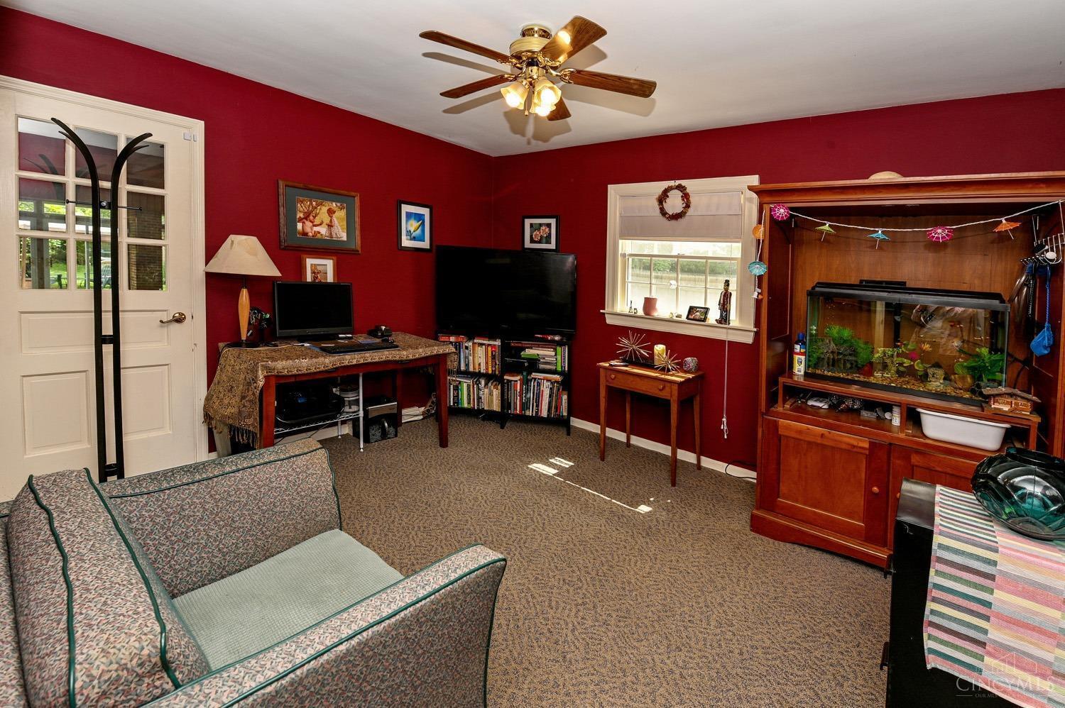 6322 Dawes Lane