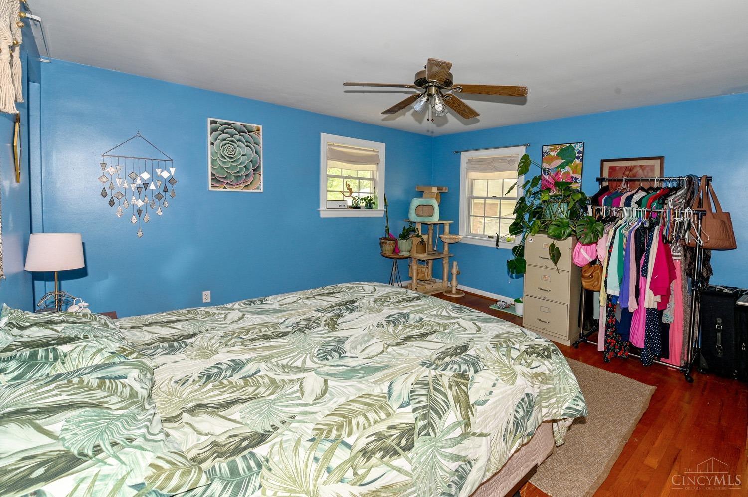 6322 Dawes Lane