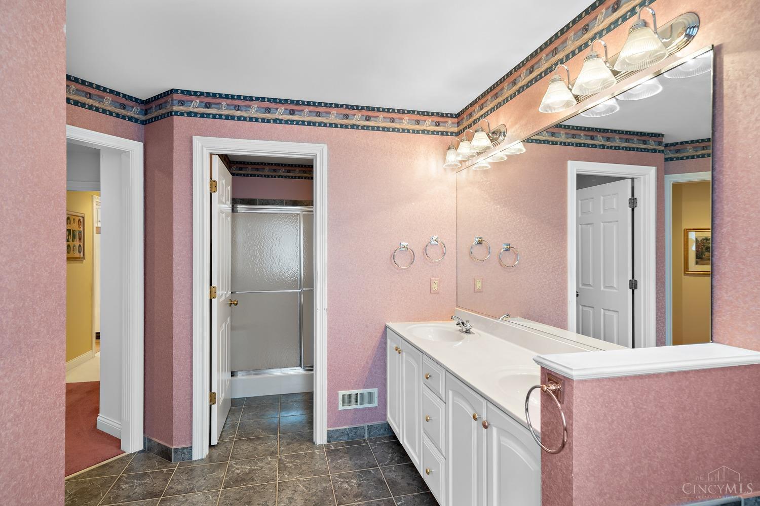 5779 Sidney Road