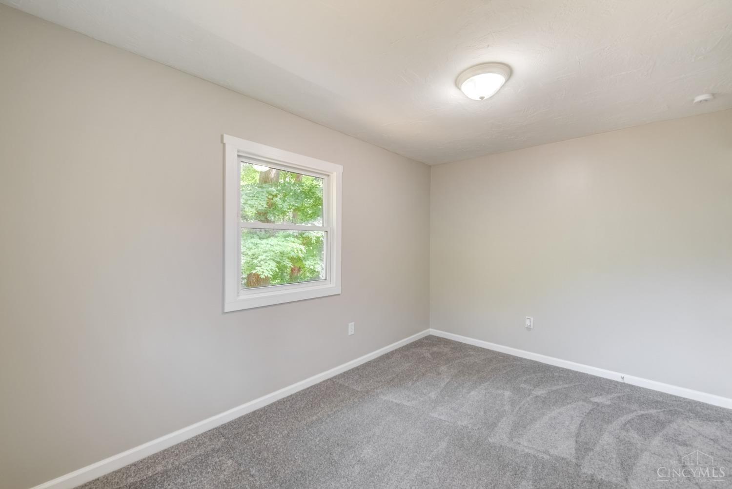 640 Lytle Place