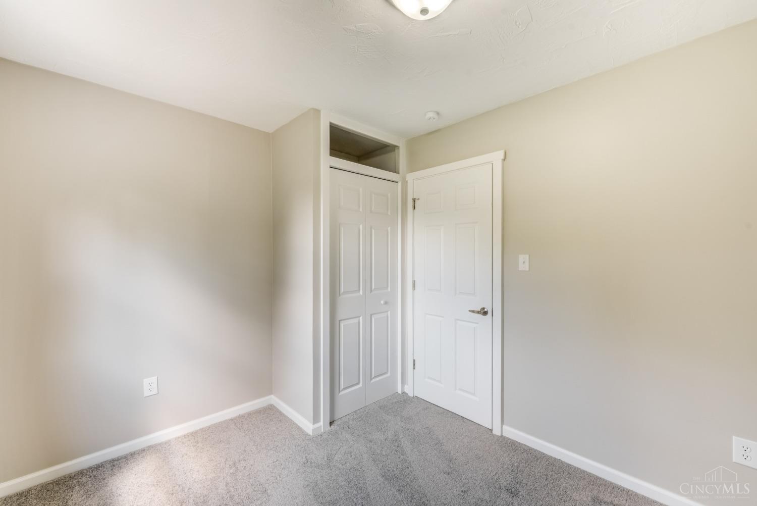 640 Lytle Place