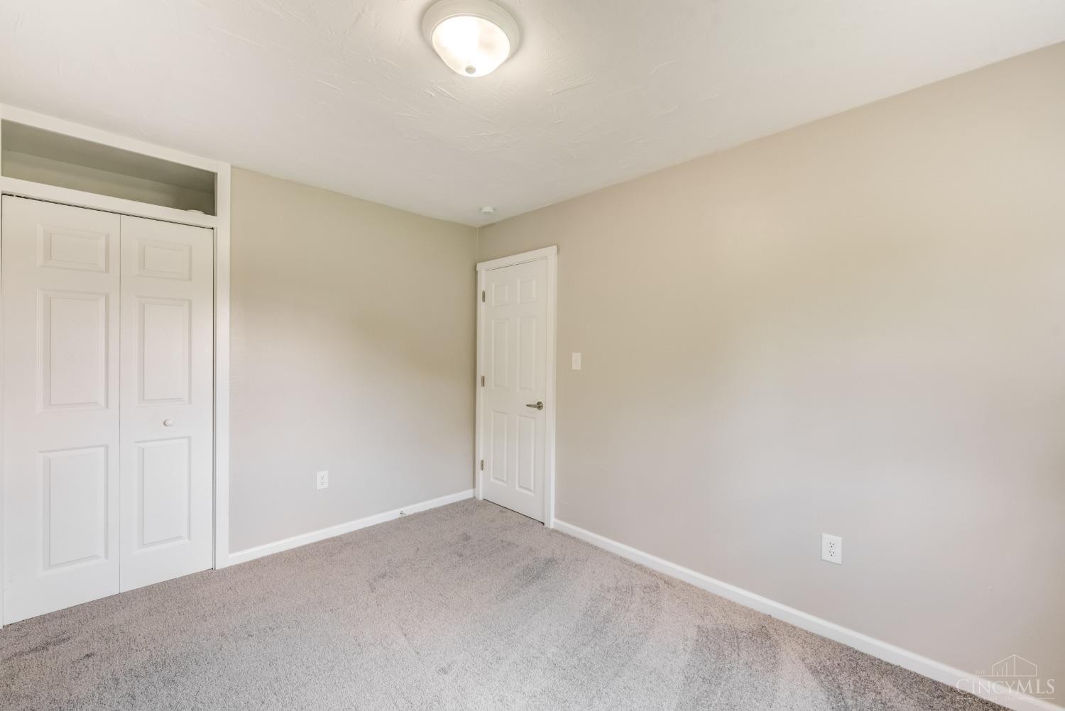 640 Lytle Place