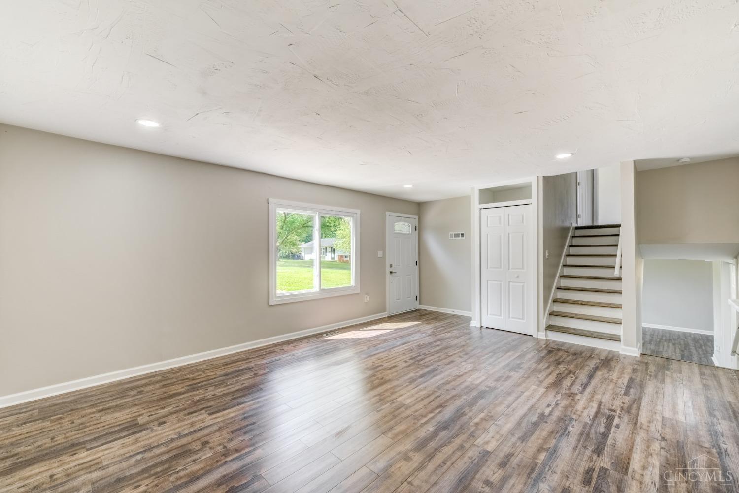 640 Lytle Place