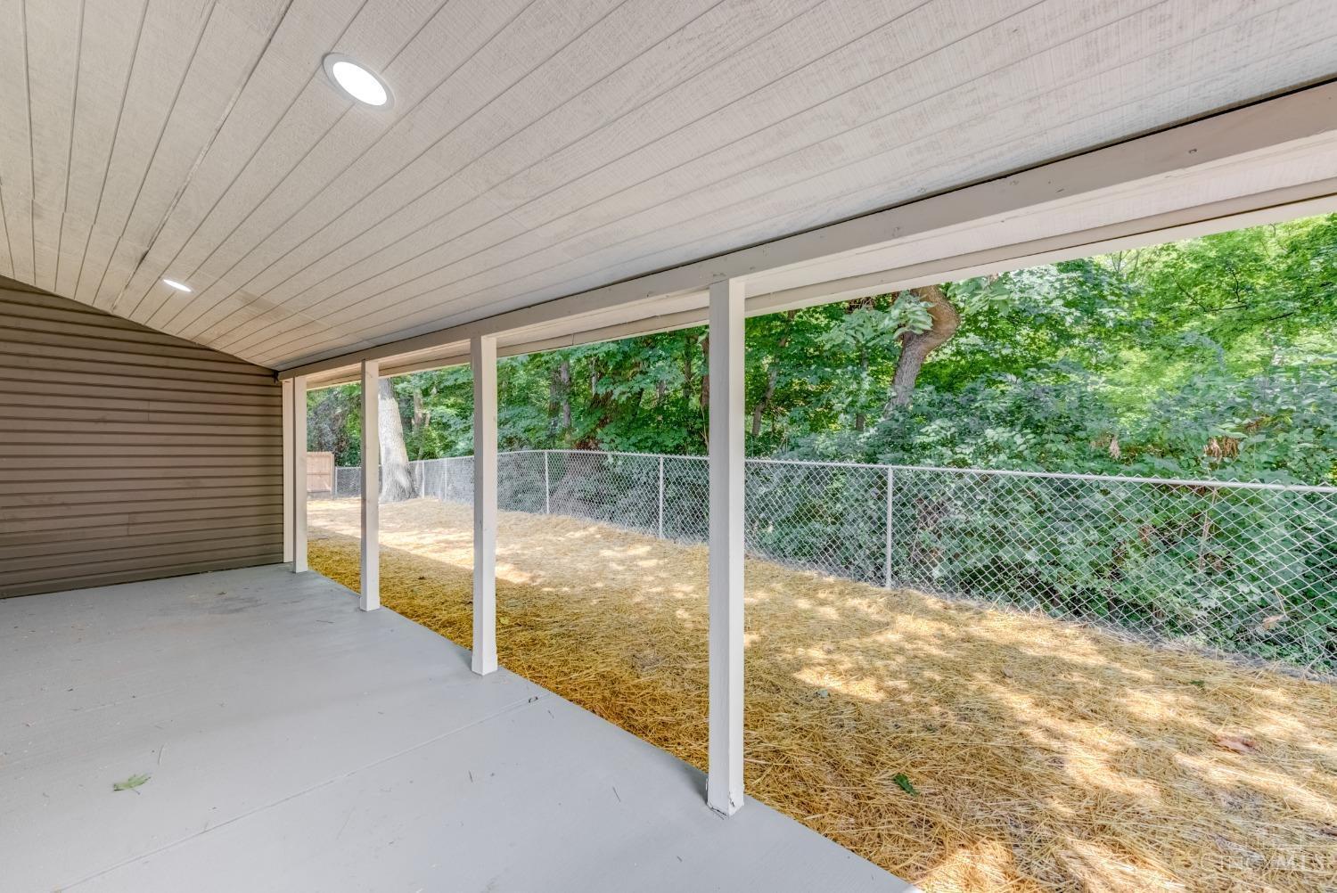 640 Lytle Place