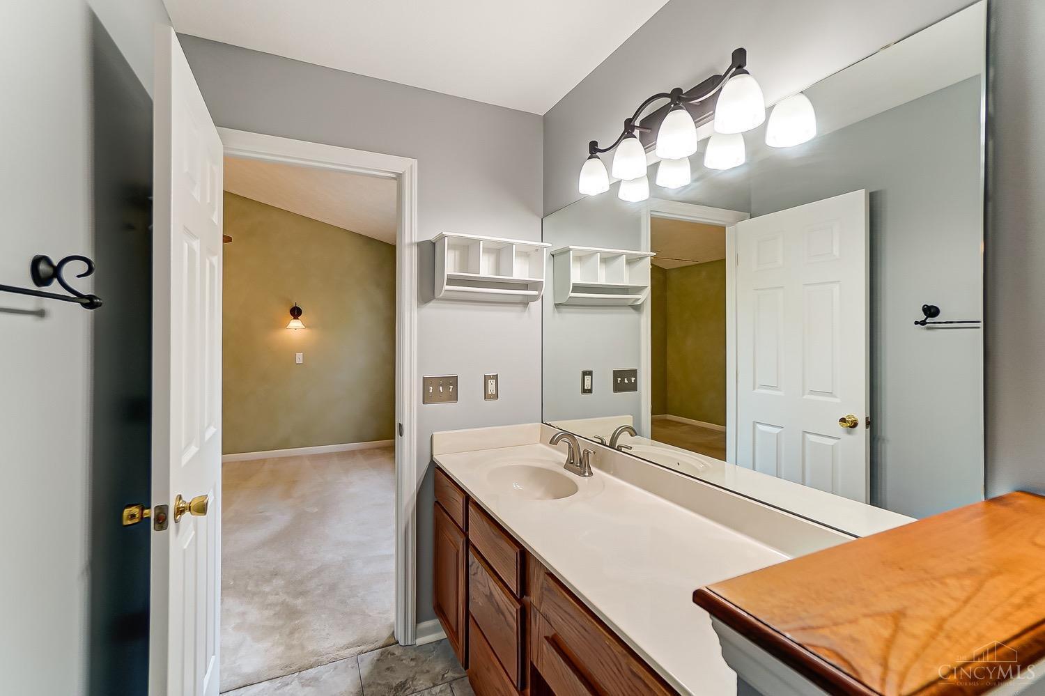 3065 Foxhound Drive
