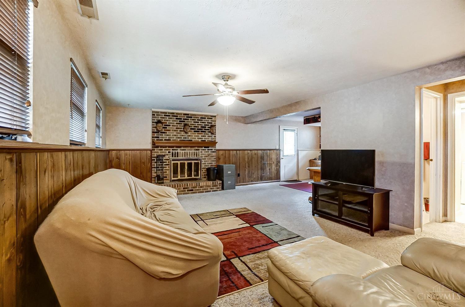 1372 Gumbert Drive