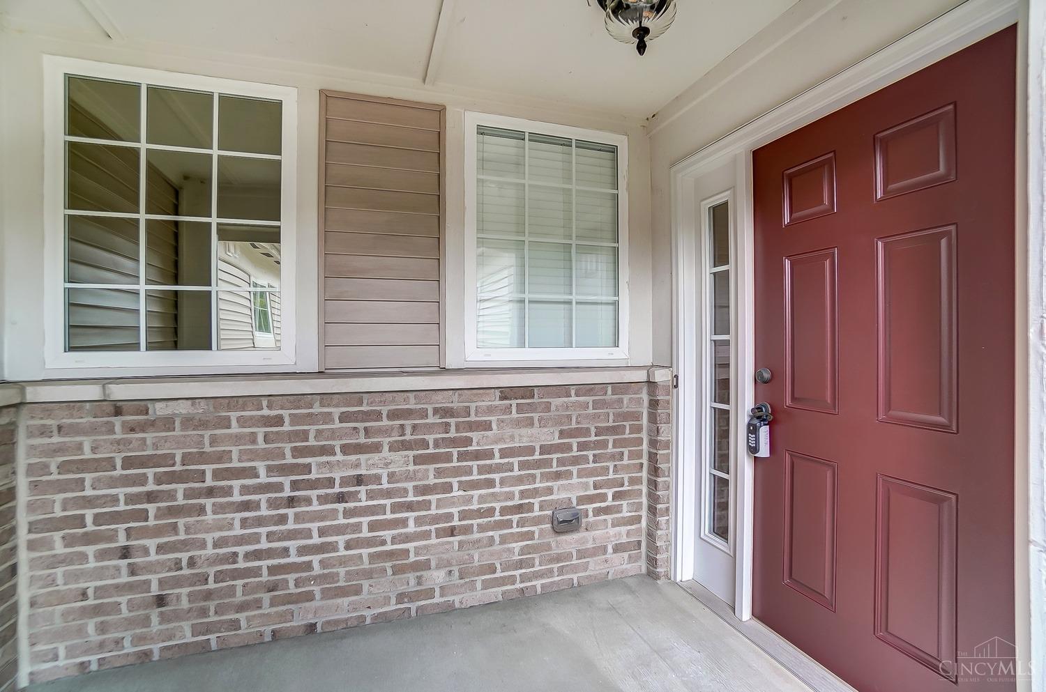 921 Heritage Green Drive