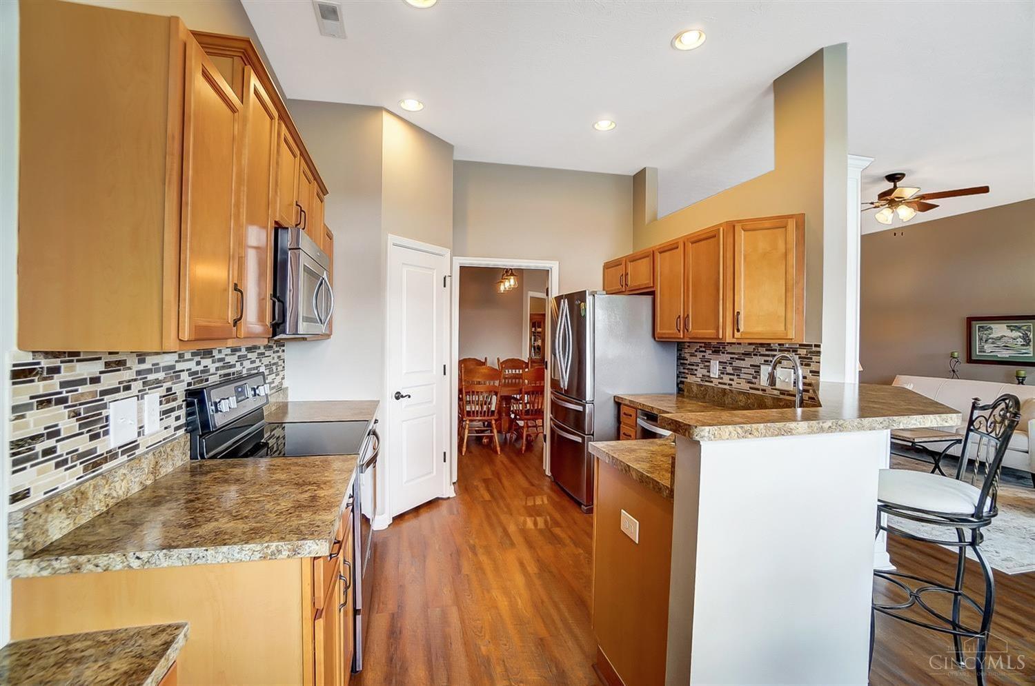 921 Heritage Green Drive
