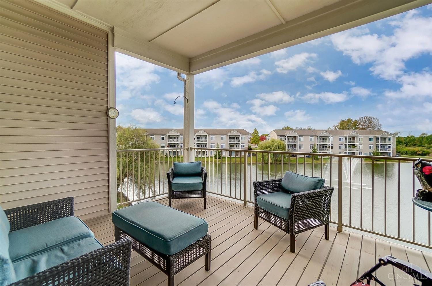 921 Heritage Green Drive