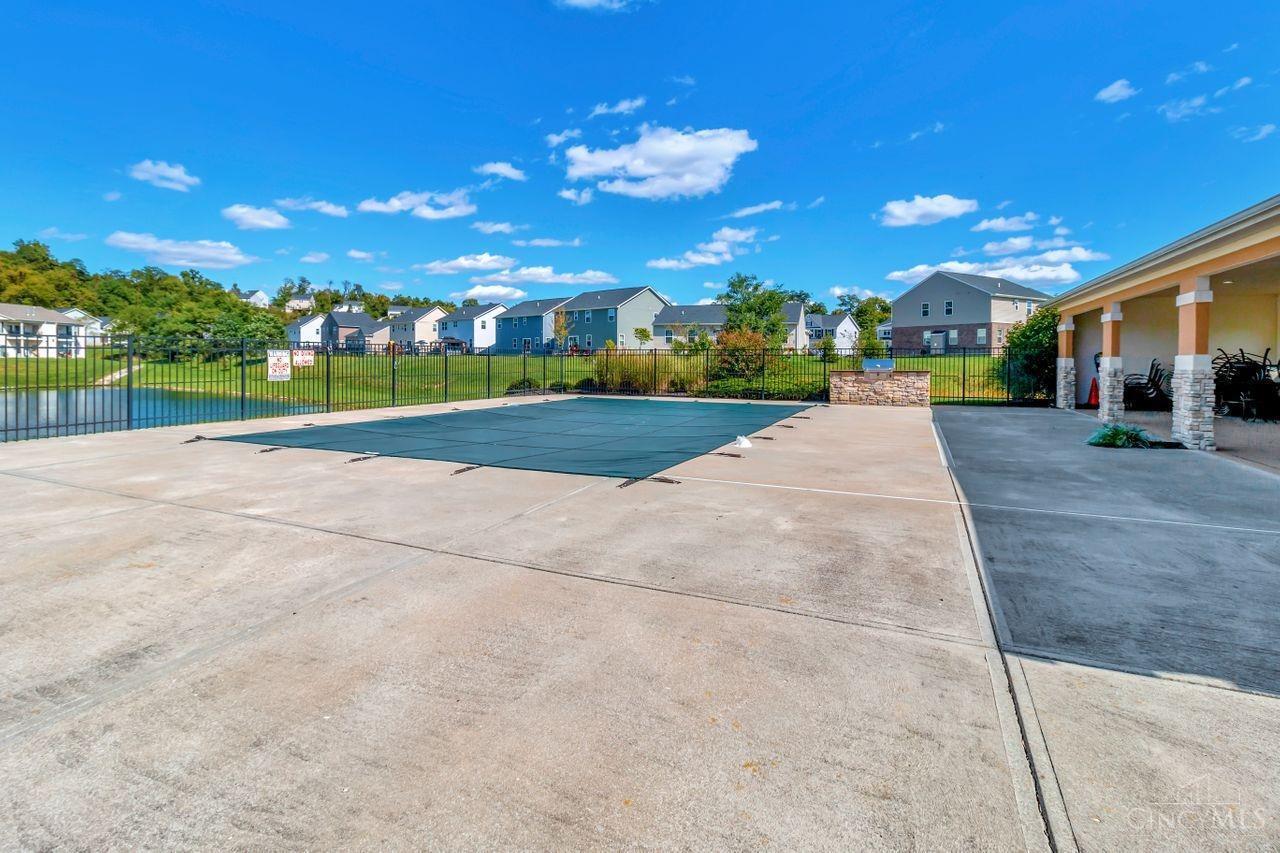 7286 Villa Lane