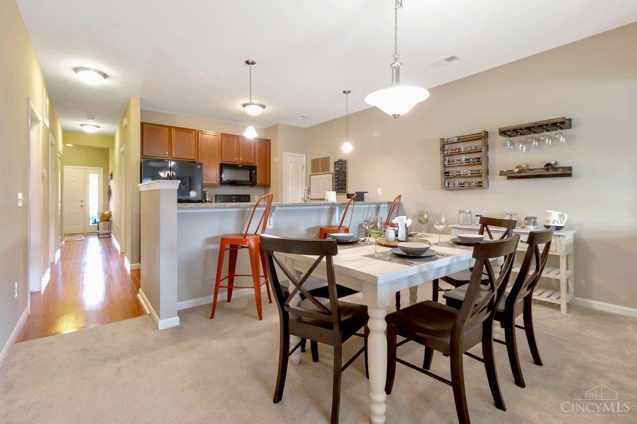 7286 Villa Lane