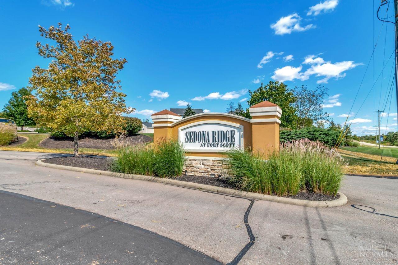 7286 Villa Lane
