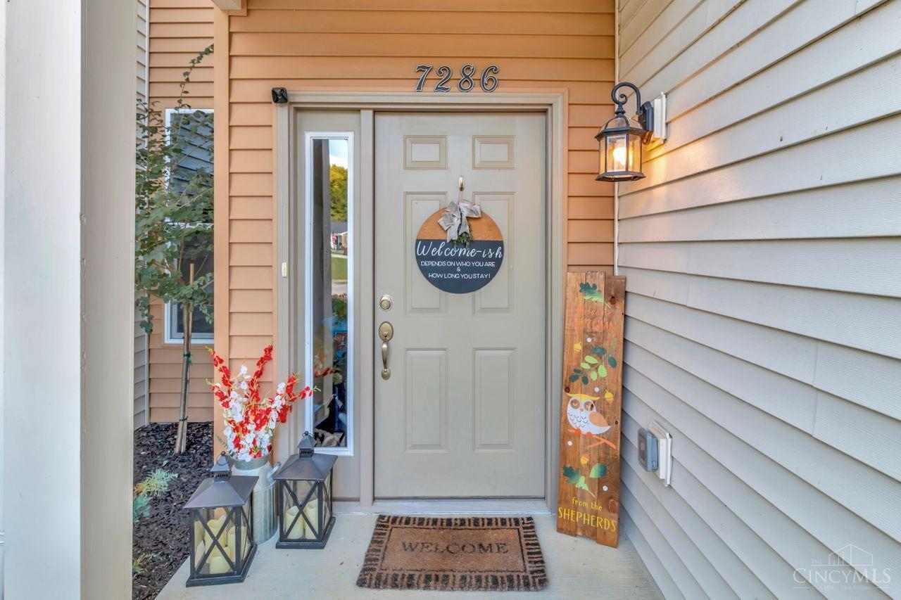 7286 Villa Lane