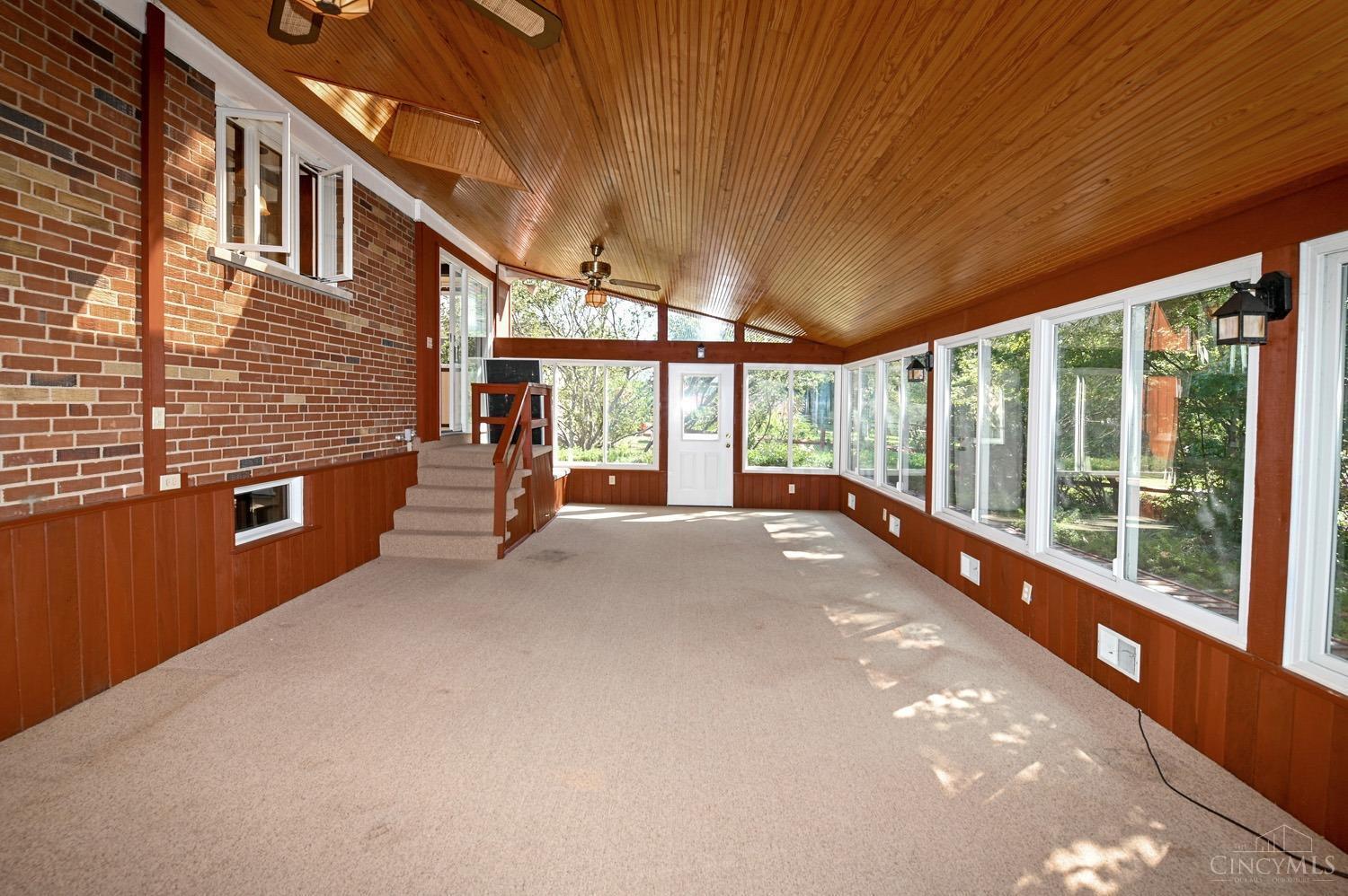 615 Marview Terrace
