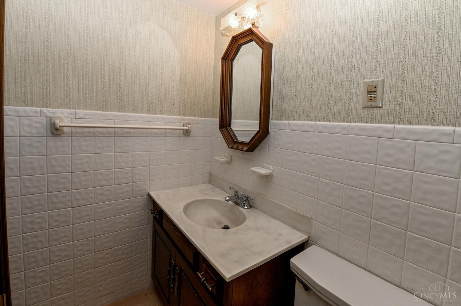 615 Marview Terrace