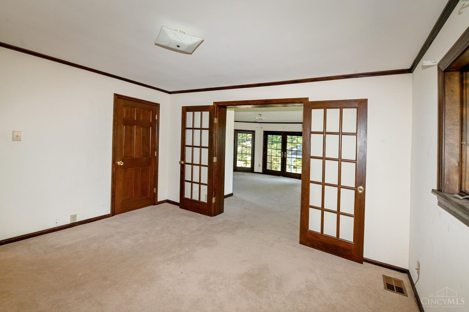 615 Marview Terrace