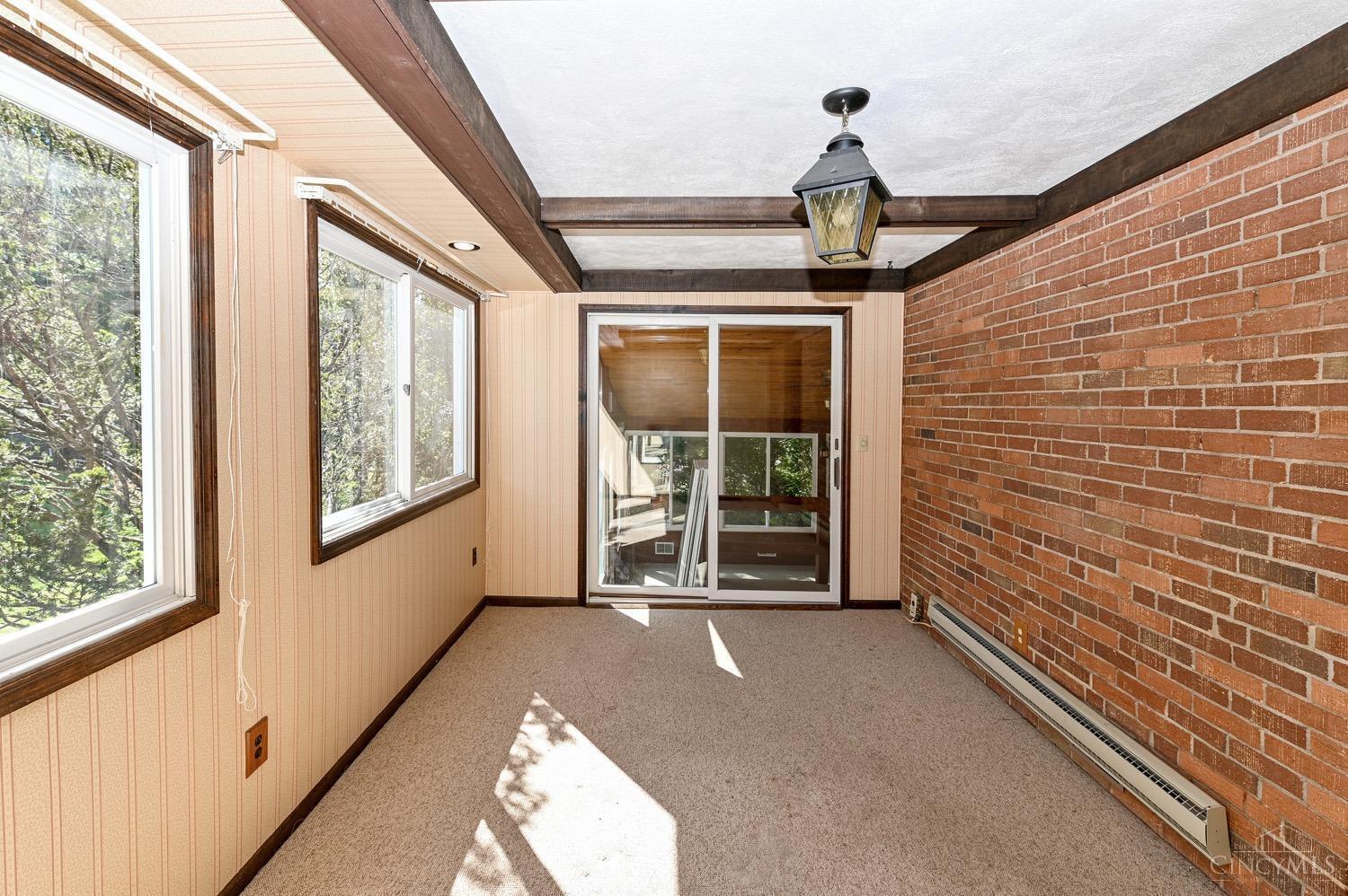 615 Marview Terrace