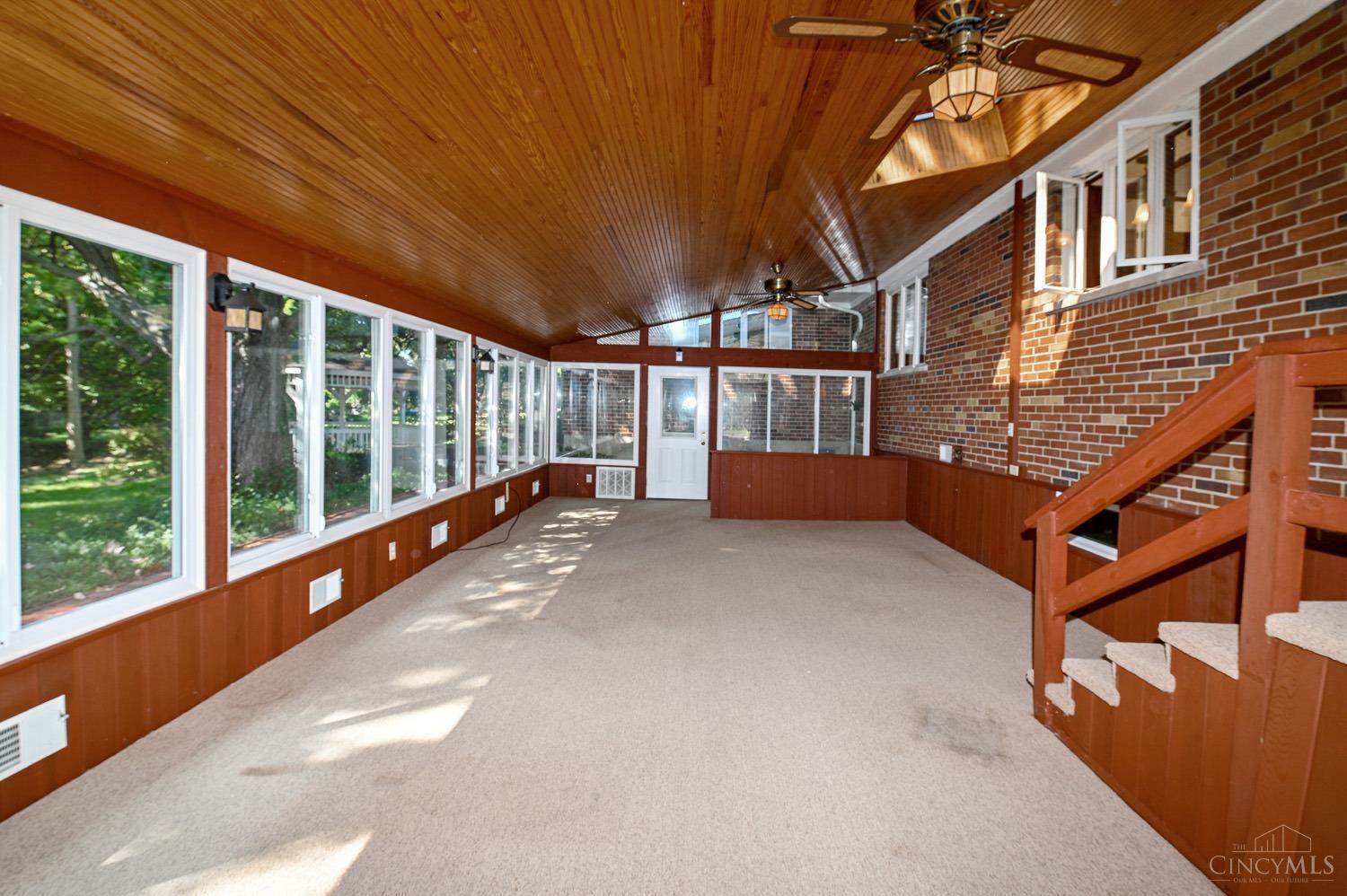 615 Marview Terrace