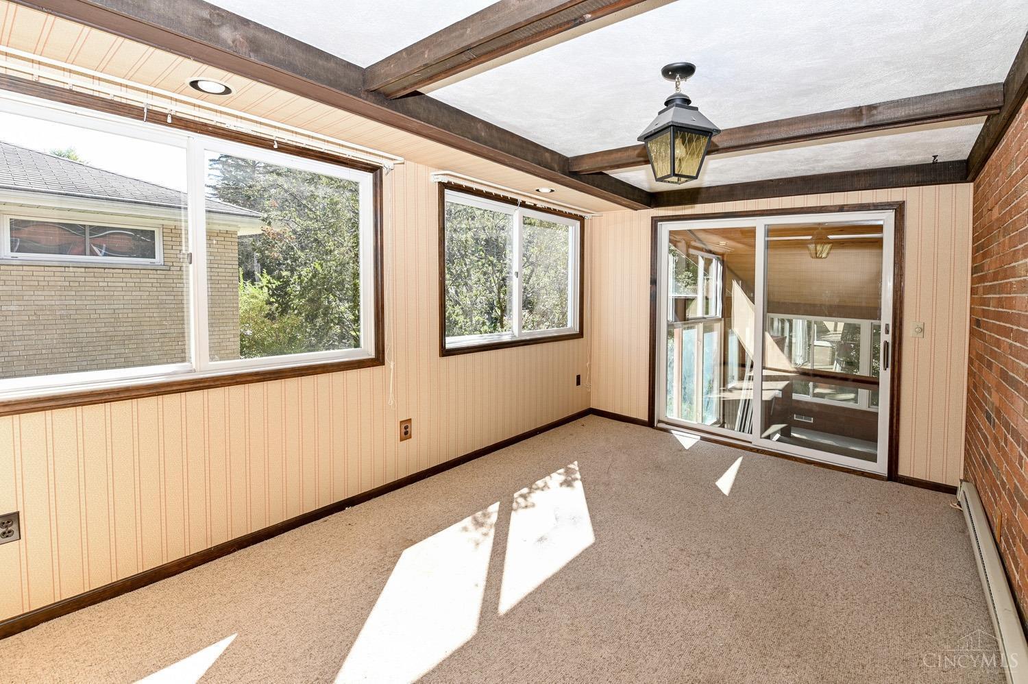 615 Marview Terrace
