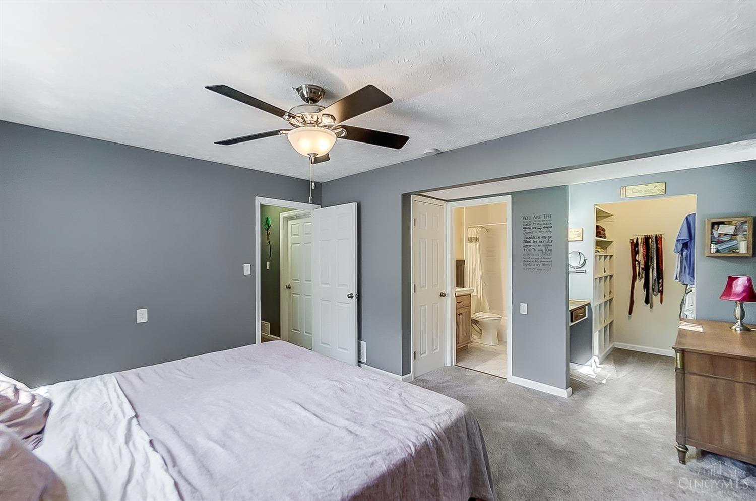 8669 Enchanted Way