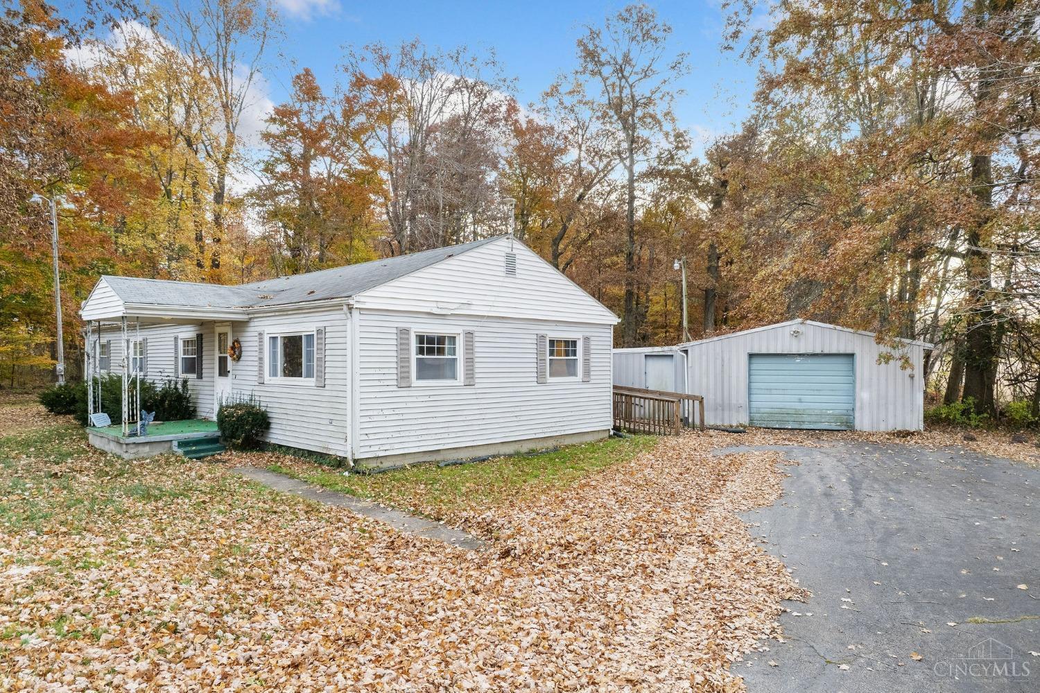 7356 Staten Road