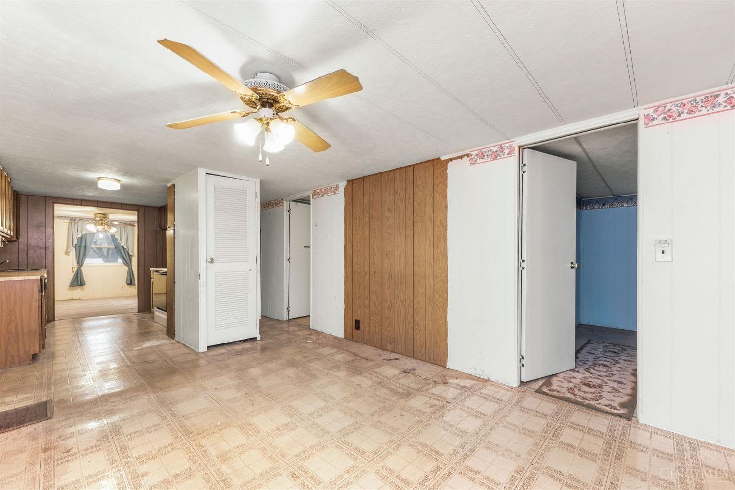 7356 Staten Road