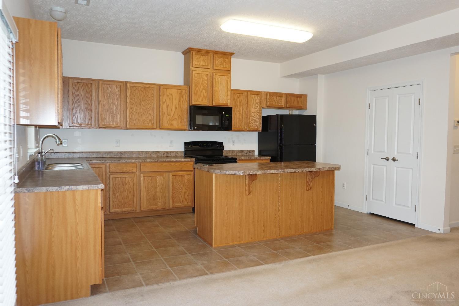 9621 Union Park