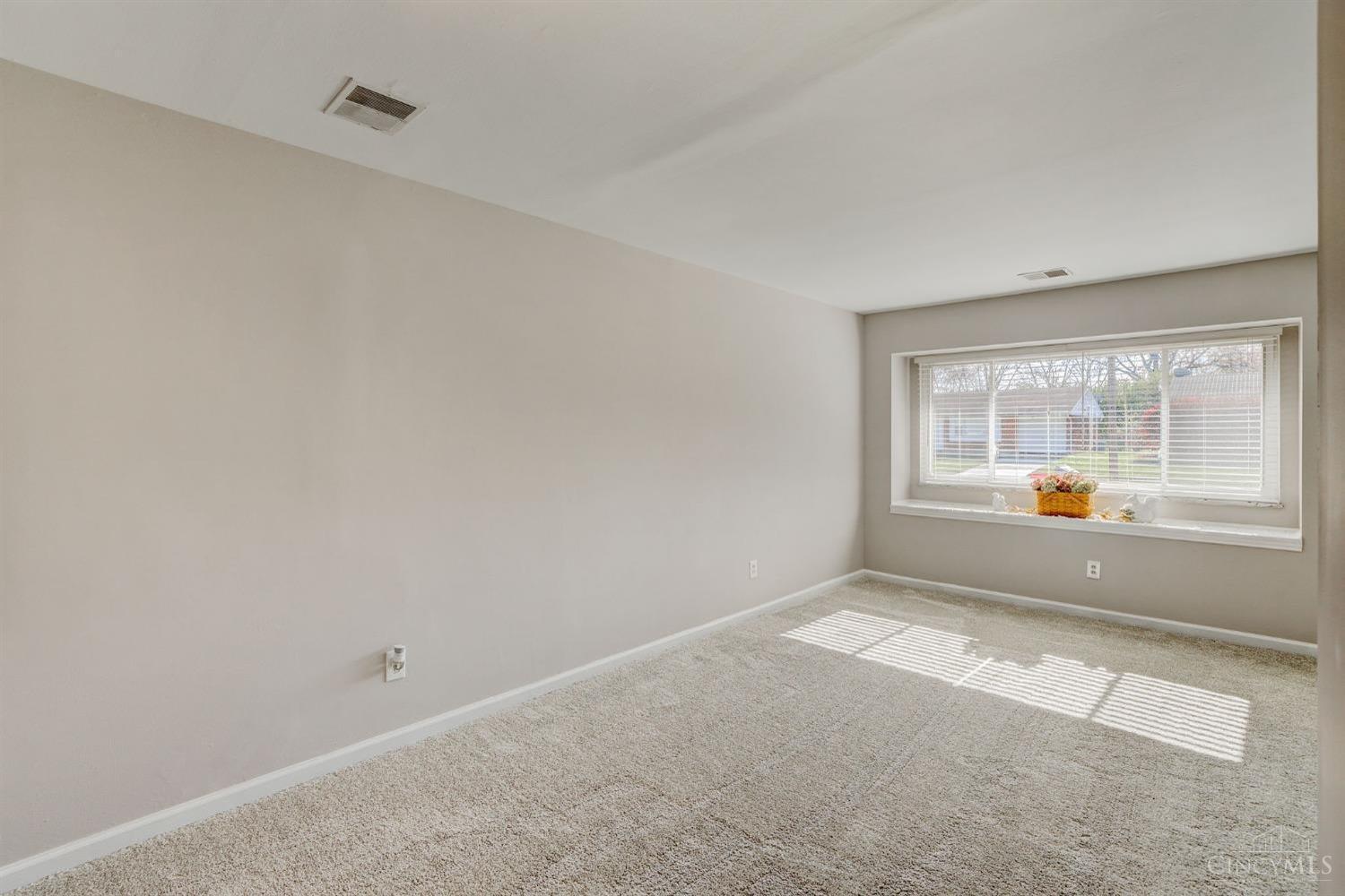 238 Diston Lane