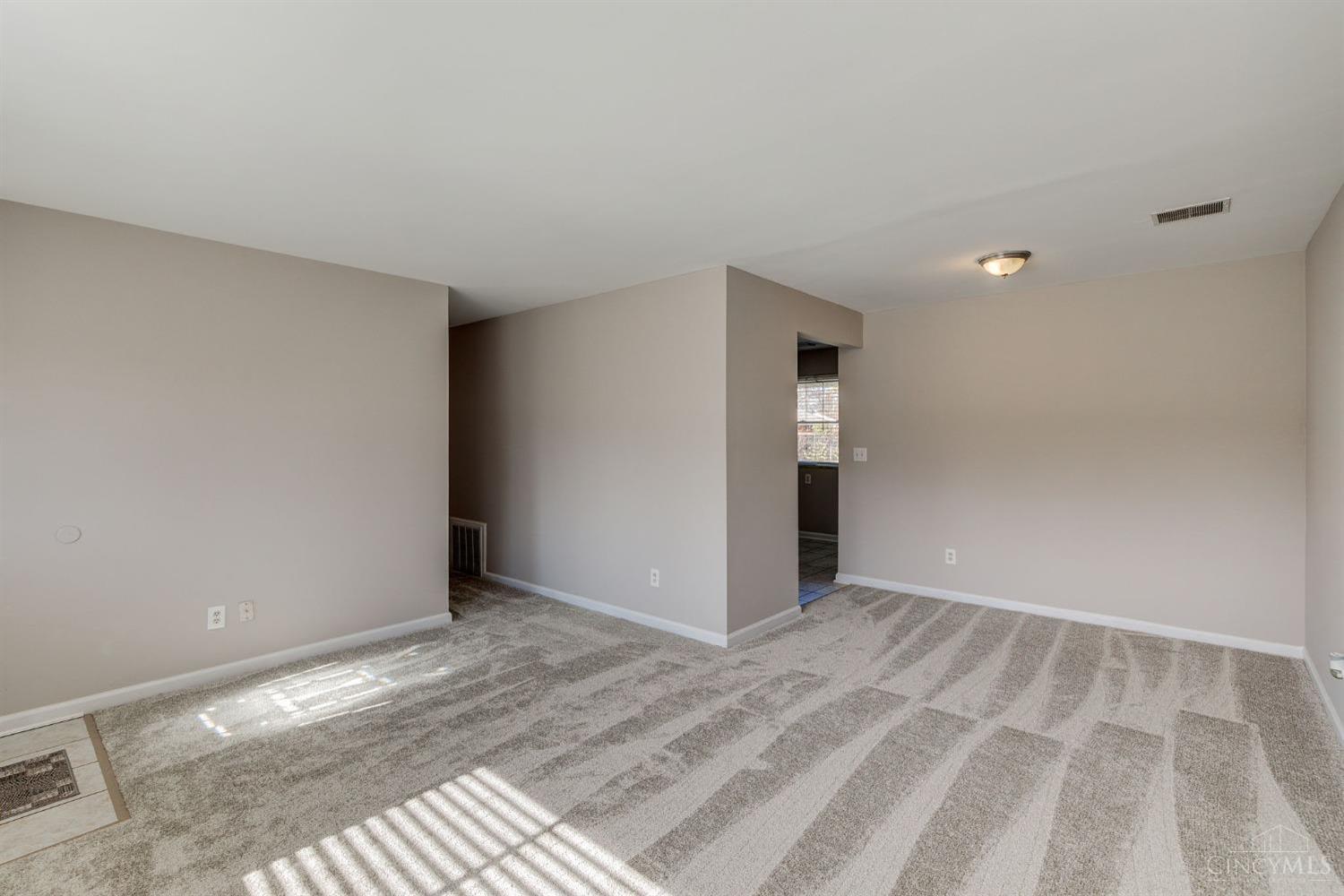 238 Diston Lane