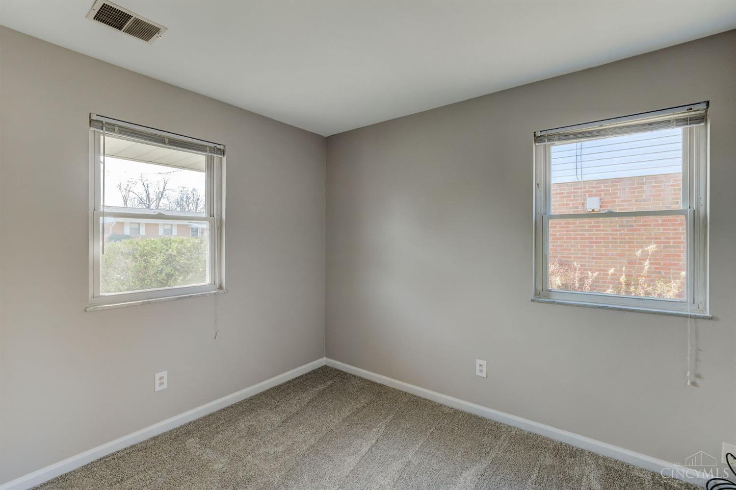 238 Diston Lane