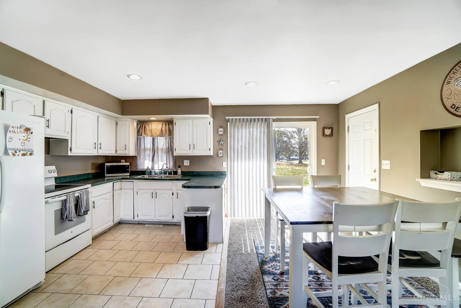 3715 Hamilton Mason Road