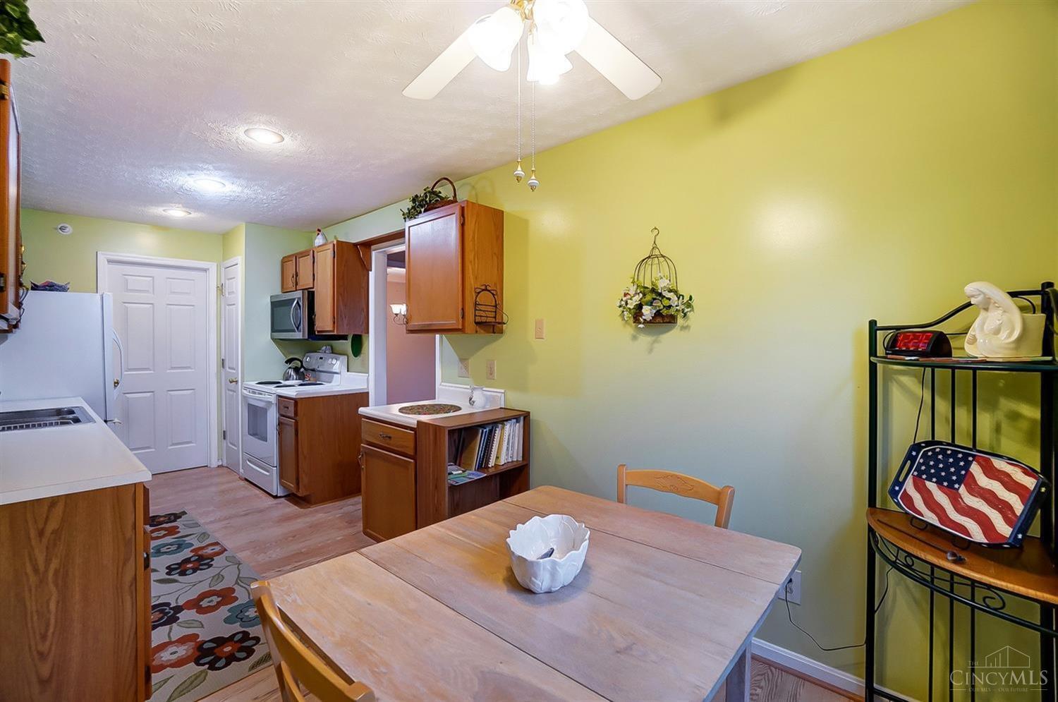 4320 Regency Ridge Court 204